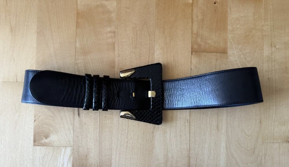 VTG Made In Italy Black Leather Belt Gold Act Deco Buckle Wide 80